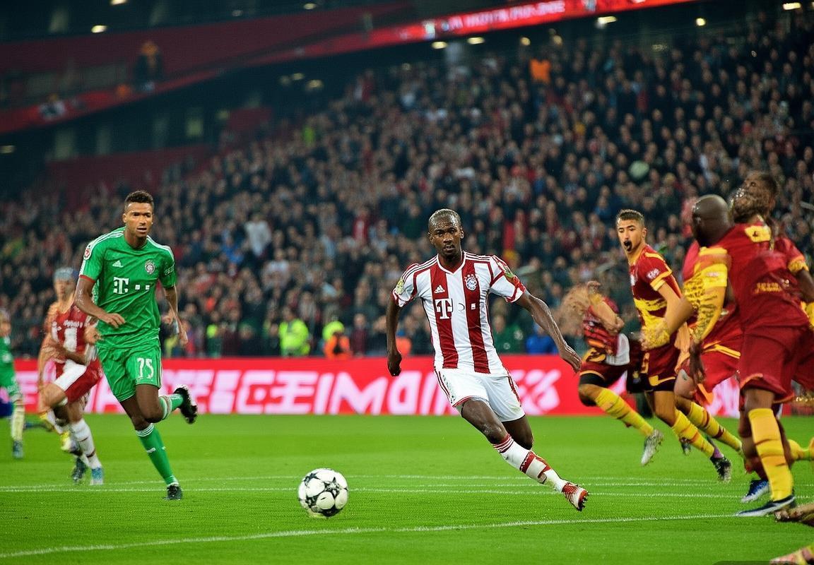 拜仁慕尼黑VS开罗国民：逆转与坚守的精彩对决回顾